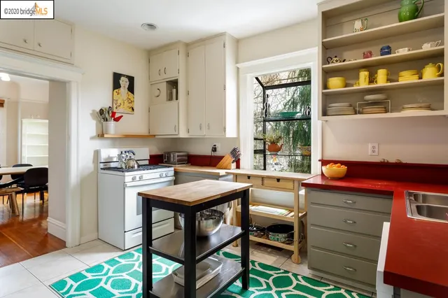 $4,995 | 2930 California Street, Berkeley, CA 94703