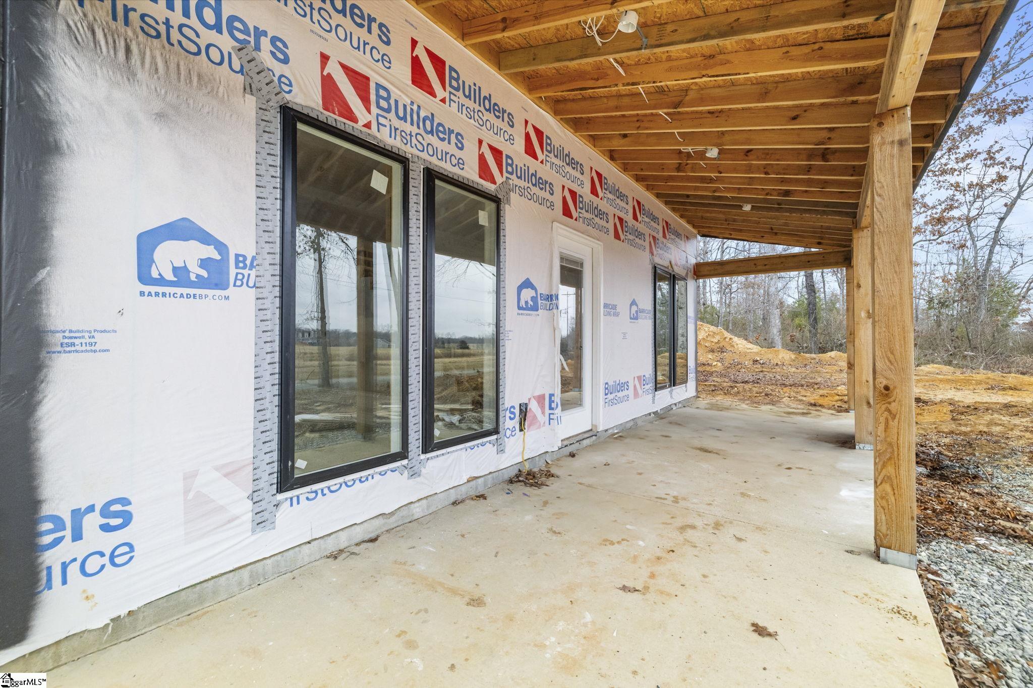 398 Fowler Road Campobello, SC 29322 - Photo 4 of 26