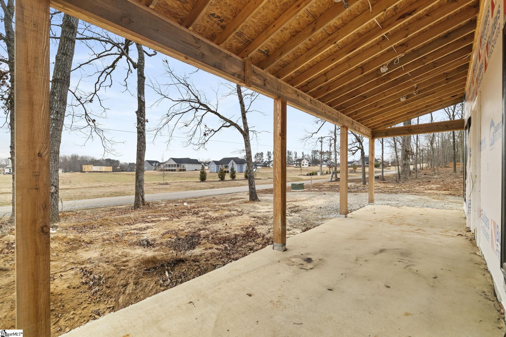 398 Fowler Road Campobello, SC 29322 - Photo 5 of 26