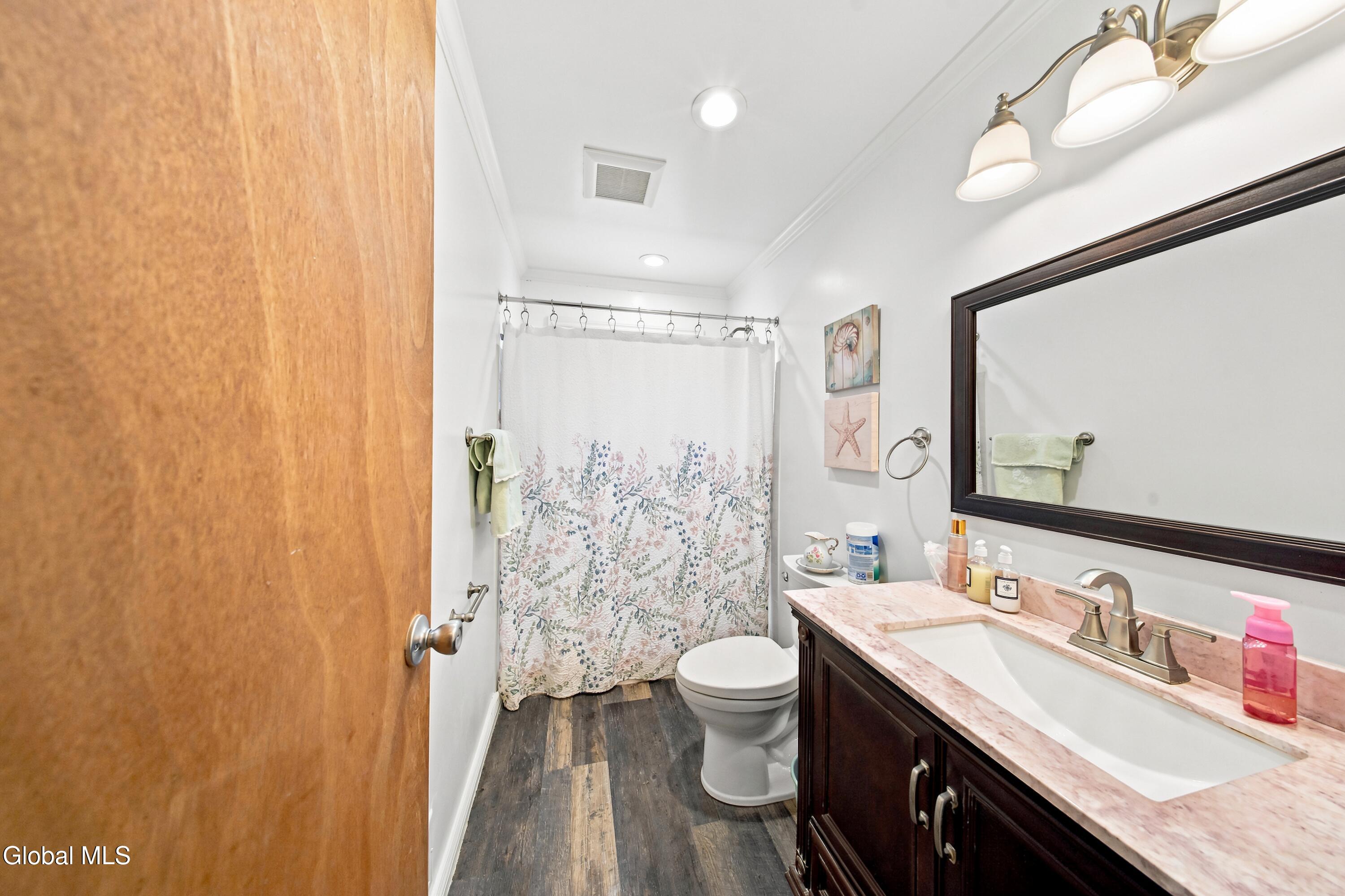 2 O'neil Street Troy, NY 12180 - Photo 12 of 34 12