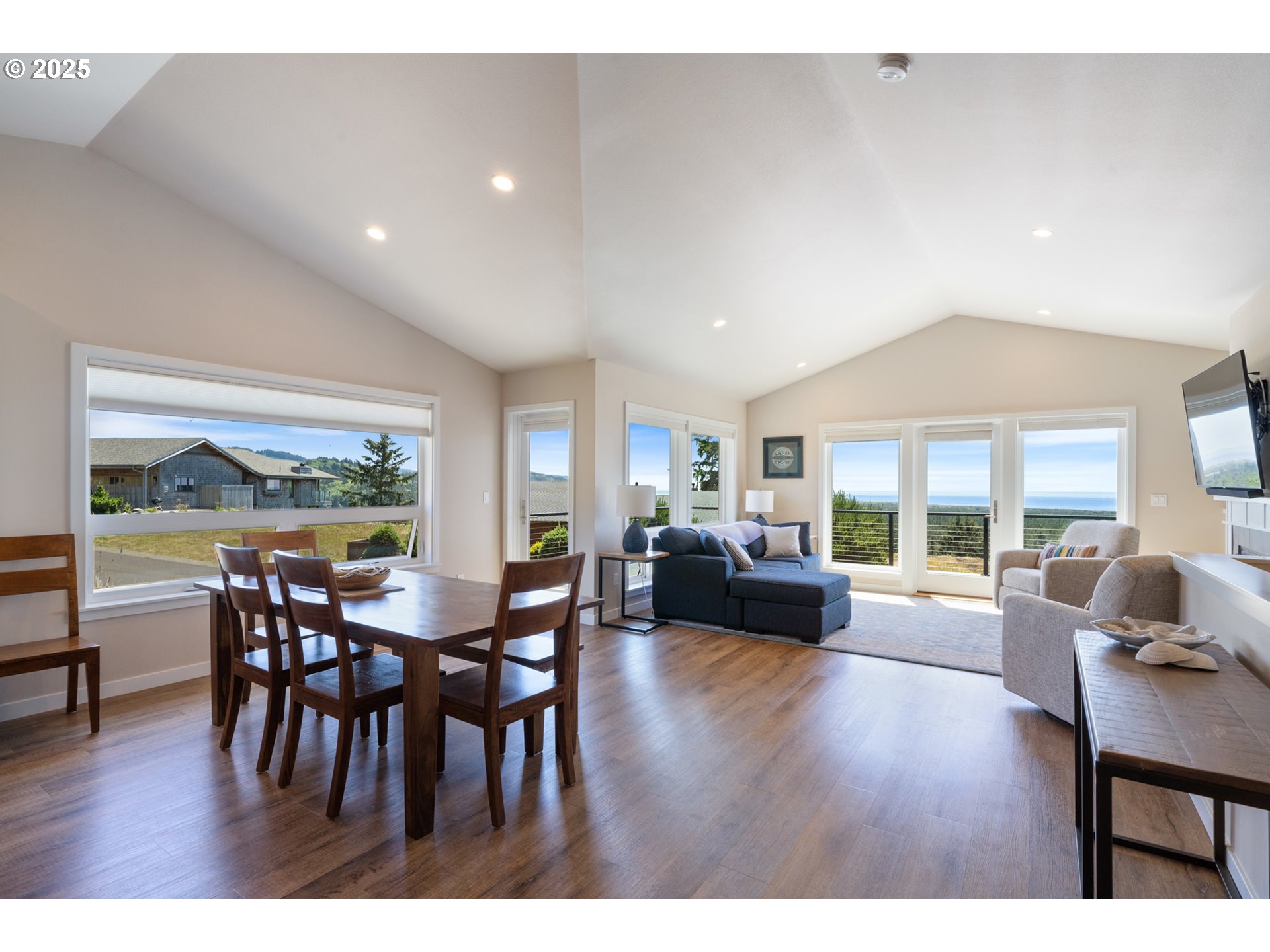 36670 Brooten Mountain Road Pacific City, OR 97135 - Photo 6 of 47 Gallery Image 6