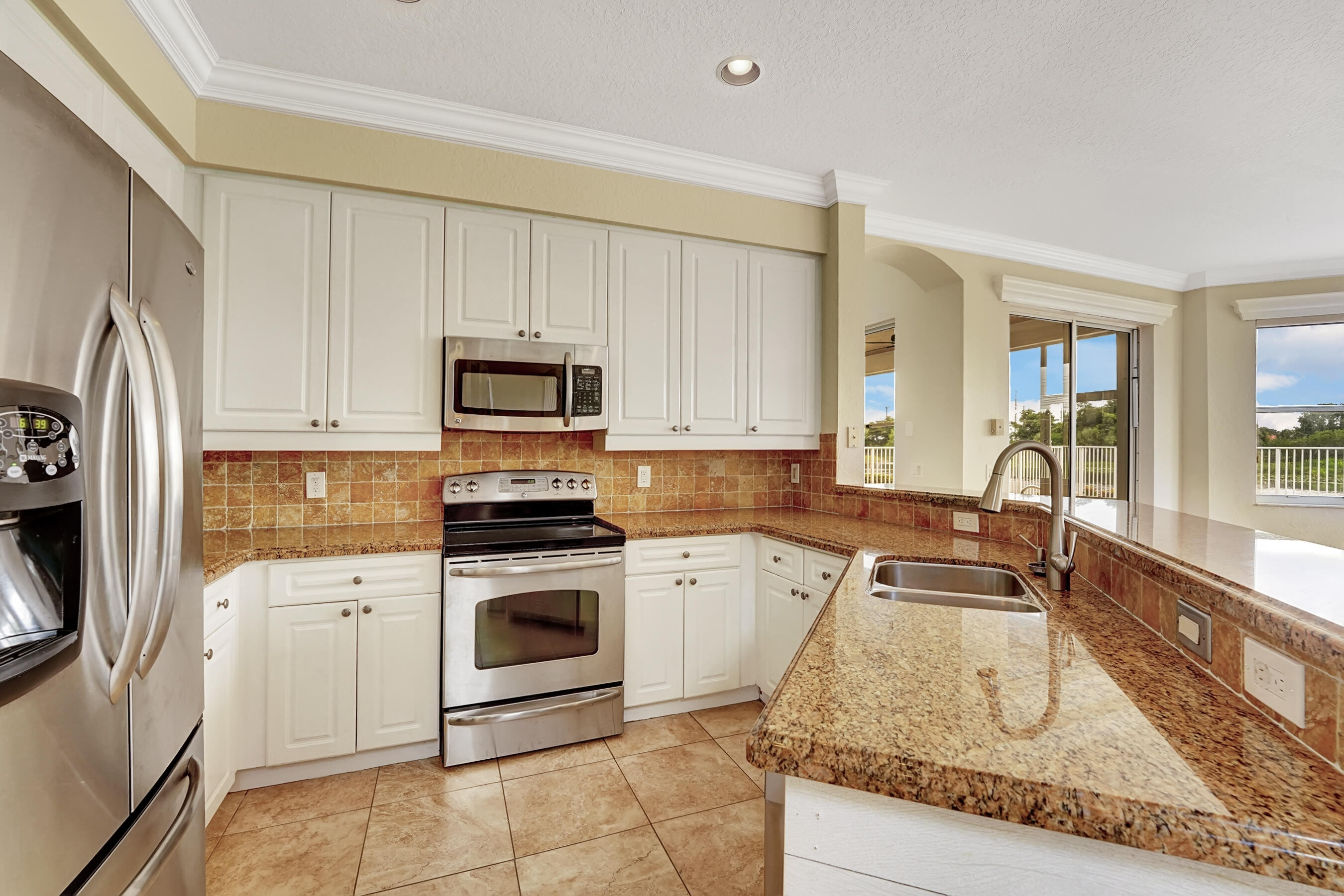 18672 Sea Turtle Lane Boca Raton, FL 33498 - Photo 17 of 46 DSC04956