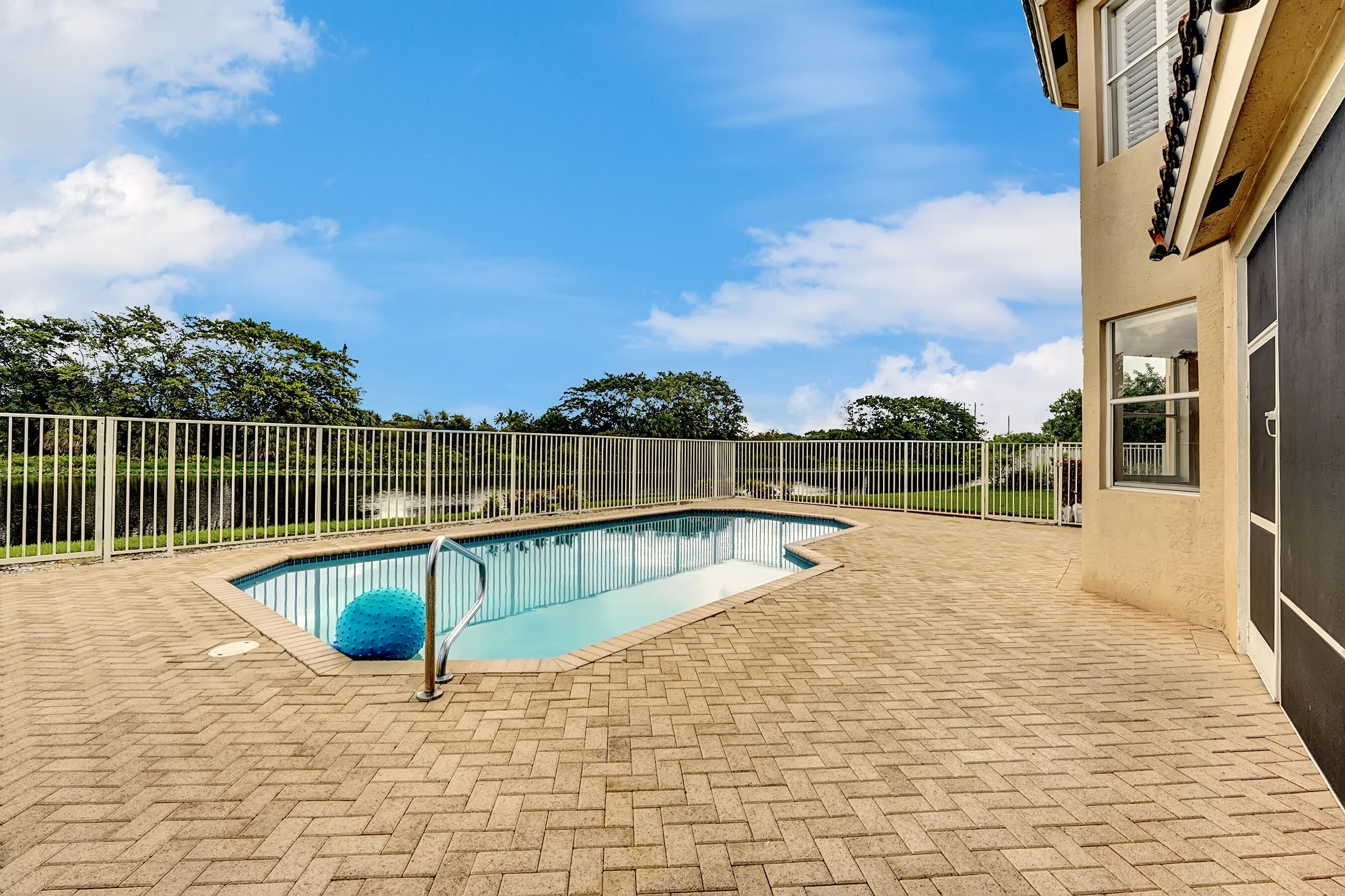 18672 Sea Turtle Lane Boca Raton, FL 33498 - Photo 23 of 46 DSC05076