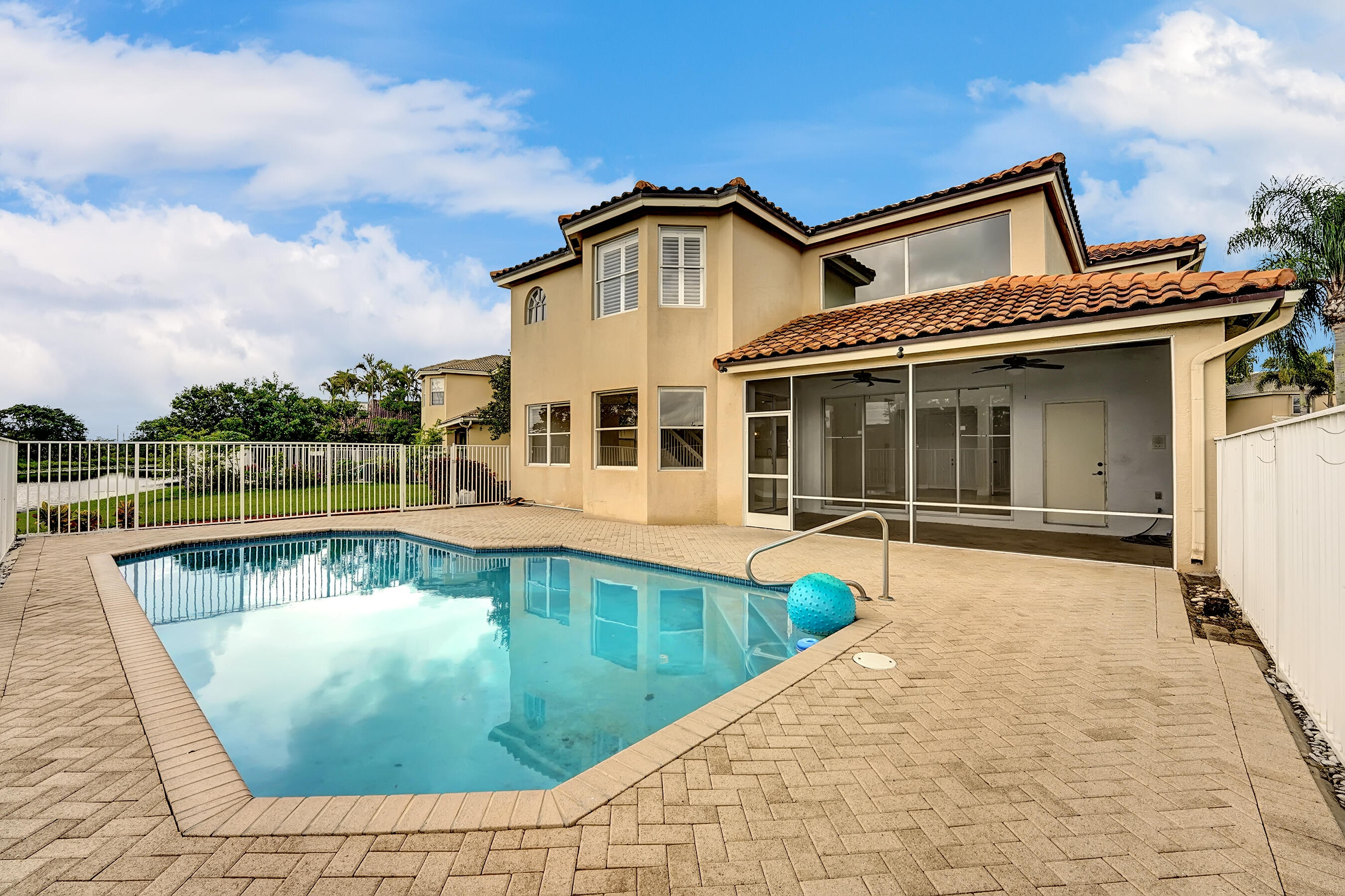 18672 Sea Turtle Lane Boca Raton, FL 33498 - Photo 5 of 46 DSC05081