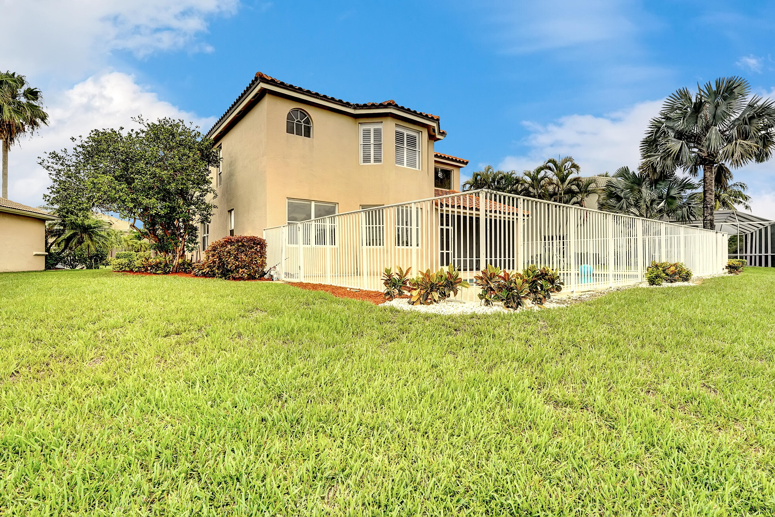 18672 Sea Turtle Lane Boca Raton, FL 33498 - Photo 6 of 46 DSC05101