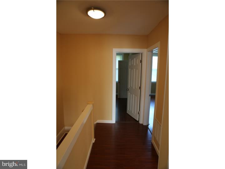 5847 Brush Road Philadelphia, PA 19138 - Photo 14 of 25 Hallway