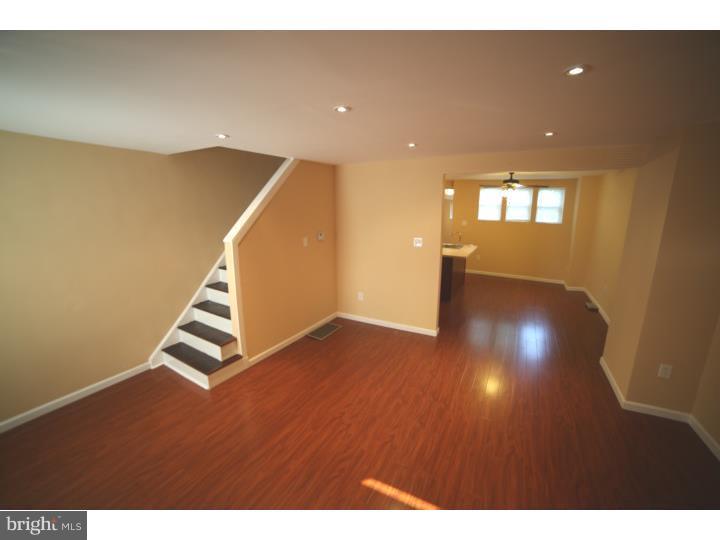 5847 Brush Road Philadelphia, PA 19138 - Photo 9 of 25 Living Room
