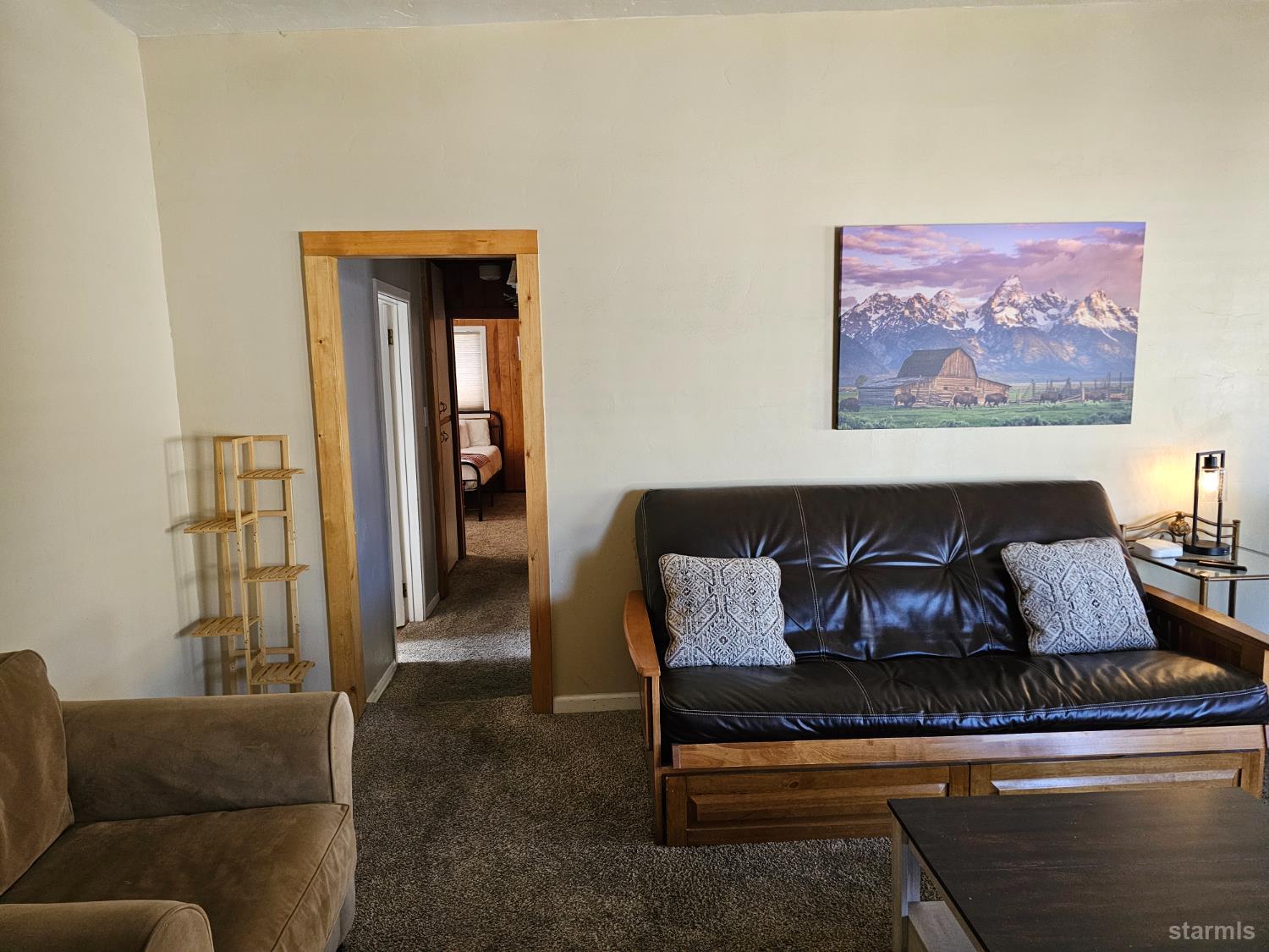 331 South Warren Street, Unit ABC Bishop, CA 93514 - Photo 8 of 38 331 A living room & hallway