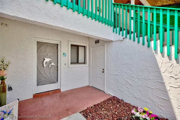 $128,000 | 4729 Casablanca Circle, Unit C2, Sebring, FL 33870