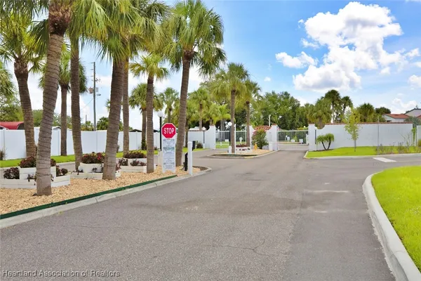 $128,000 | 4729 Casablanca Circle, Unit C2, Sebring, FL 33870