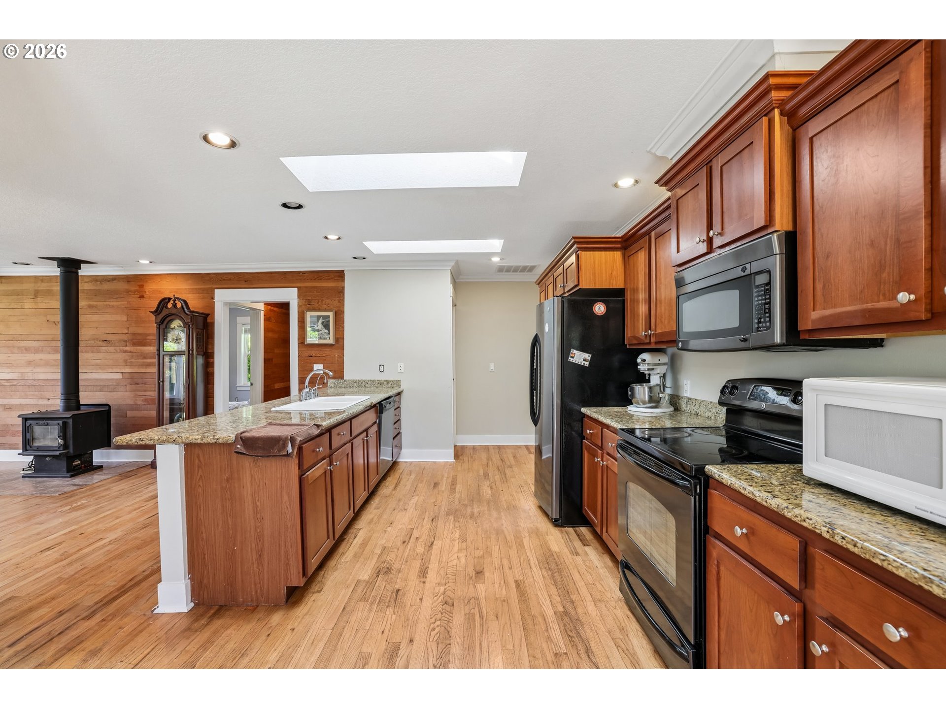 10998 Seamont Way Nehalem, OR 97131 - Photo 13 of 43