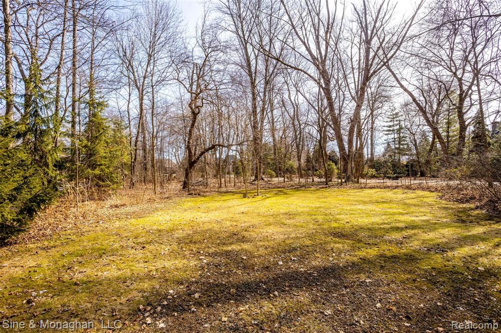 1020 Lake Shore Road Grosse Pointe Shores, MI 48236 - Photo 6 of 94