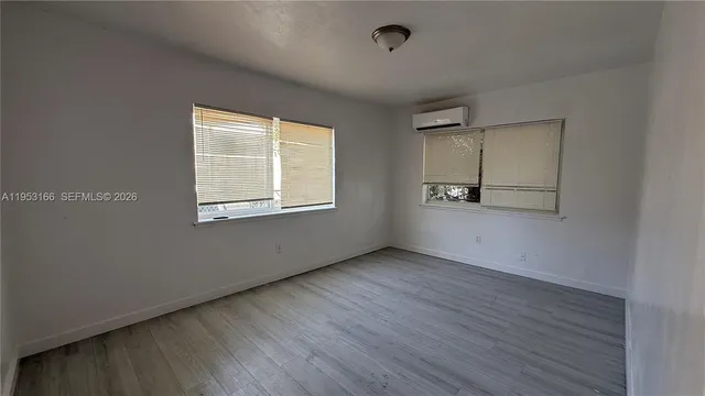 $1,700 | 7600 Dickens Avenue, Unit 4, Miami Beach, FL 33141