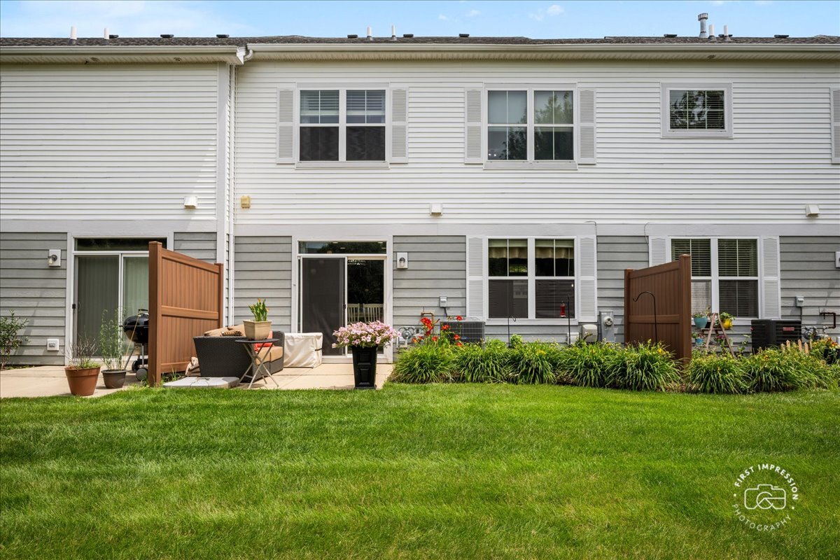 422 Acushnet Street Elgin, IL 60124 - Photo 18 of 18