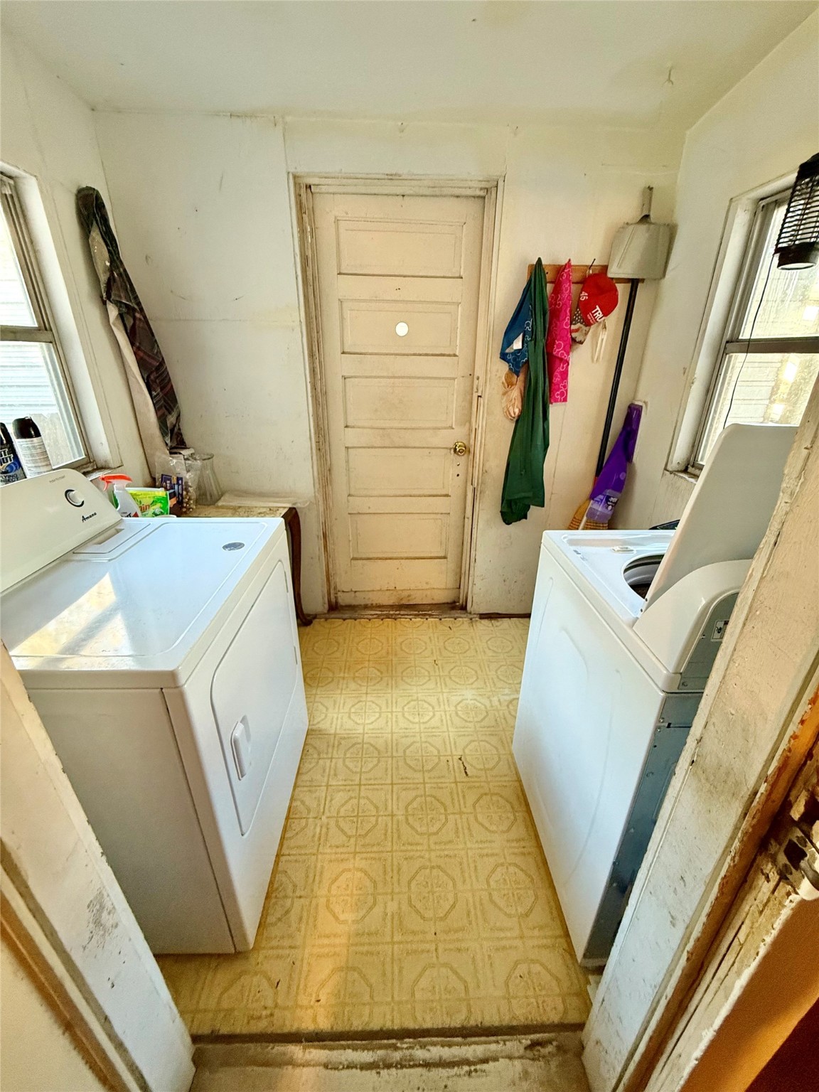 509 Franzen Road Winnie, TX 77665 - Photo 21 of 27