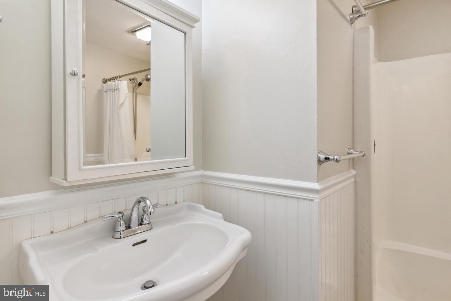 11070 Saffold Way Reston, VA 20190 - Photo 11 of 17