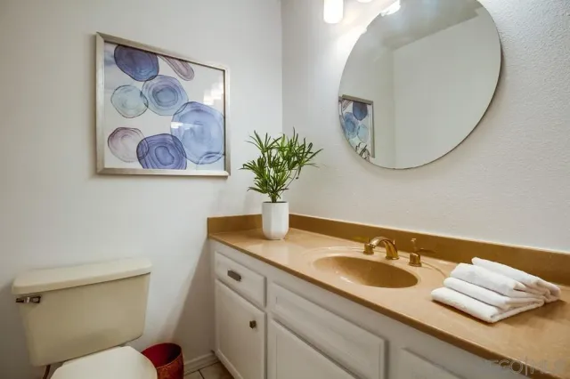 $970,000 | 5664 Menorca Drive, San Diego, CA 92124