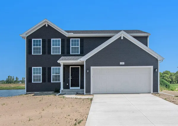 $374,900 | 550 Snow Pne Court, Cedar Springs, MI 49319