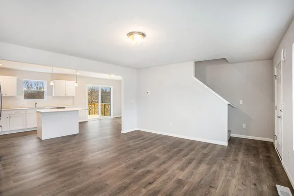 $374,900 | 550 Snow Pne Court, Cedar Springs, MI 49319