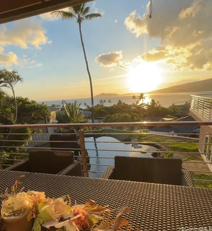 $4,200,000 | 278 Makaweli Place, Honolulu, HI 96825