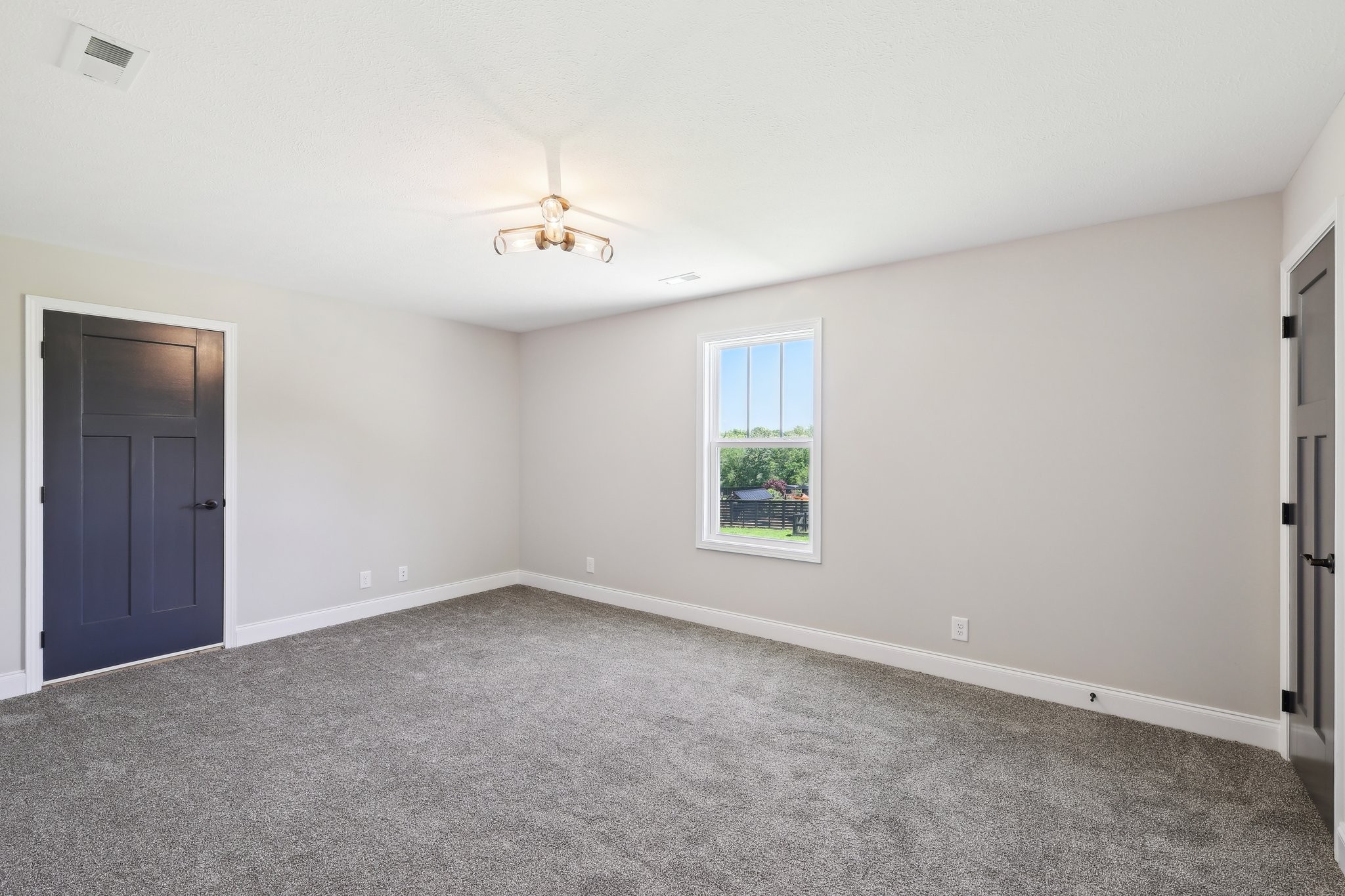 1373 Southside Road Southside, TN 37171 - Photo 39 of 56 an empty room with a window