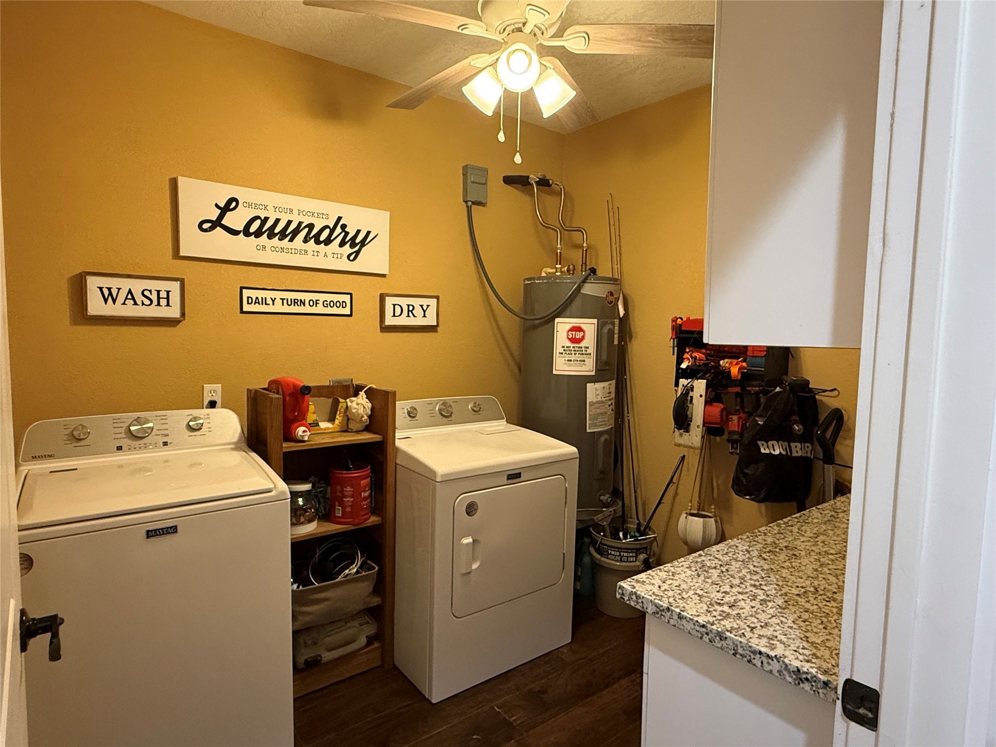 212 West Jordan Street Alvin, TX 77511 - Photo 8 of 9