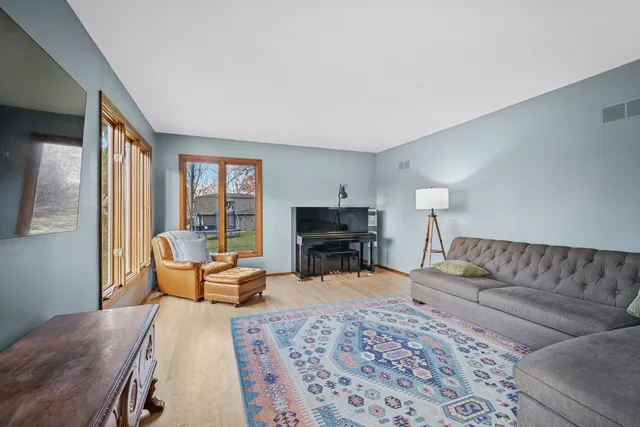 $525,000 | 9620 Fox Shores Drive, Algonquin, IL 60102