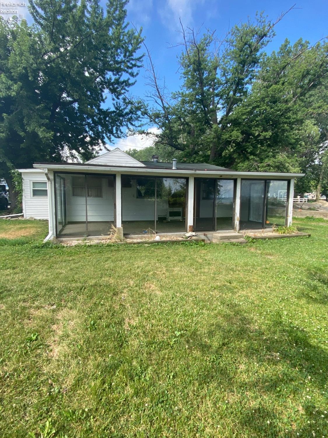3 Rye Beach Road Huron, OH 44839 - Photo 4 of 6 Gallery Image 4
