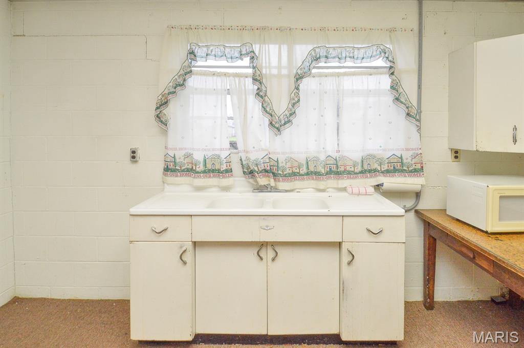 2904 Maryville Road Granite City, IL 62040 - Photo 27 of 45