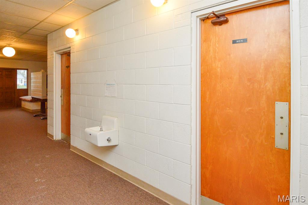 2904 Maryville Road Granite City, IL 62040 - Photo 28 of 45