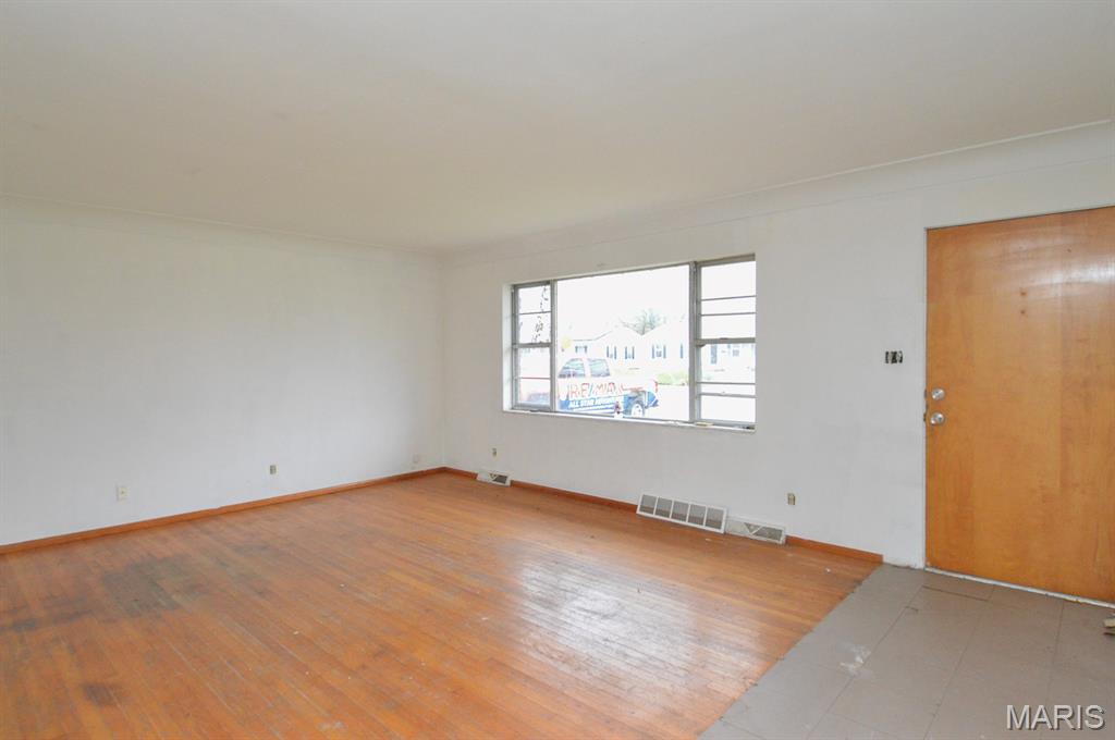 2904 Maryville Road Granite City, IL 62040 - Photo 34 of 45