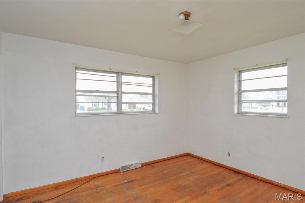 2904 Maryville Road Granite City, IL 62040 - Photo 40 of 45