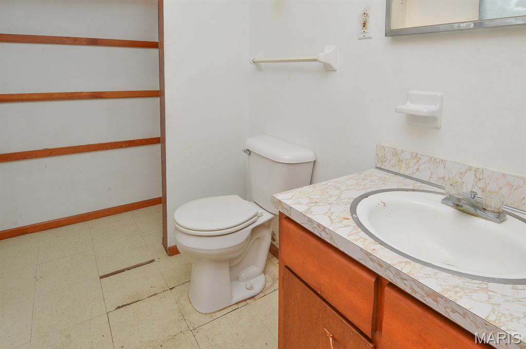 2904 Maryville Road Granite City, IL 62040 - Photo 44 of 45