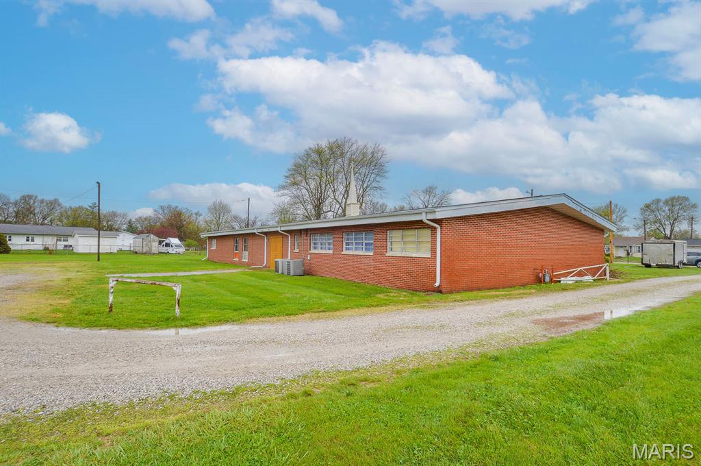 2904 Maryville Road Granite City, IL 62040 - Photo 9 of 45