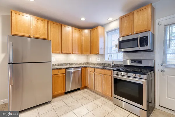 $2,500 | 3638 Keswick Road, Baltimore, MD 21211