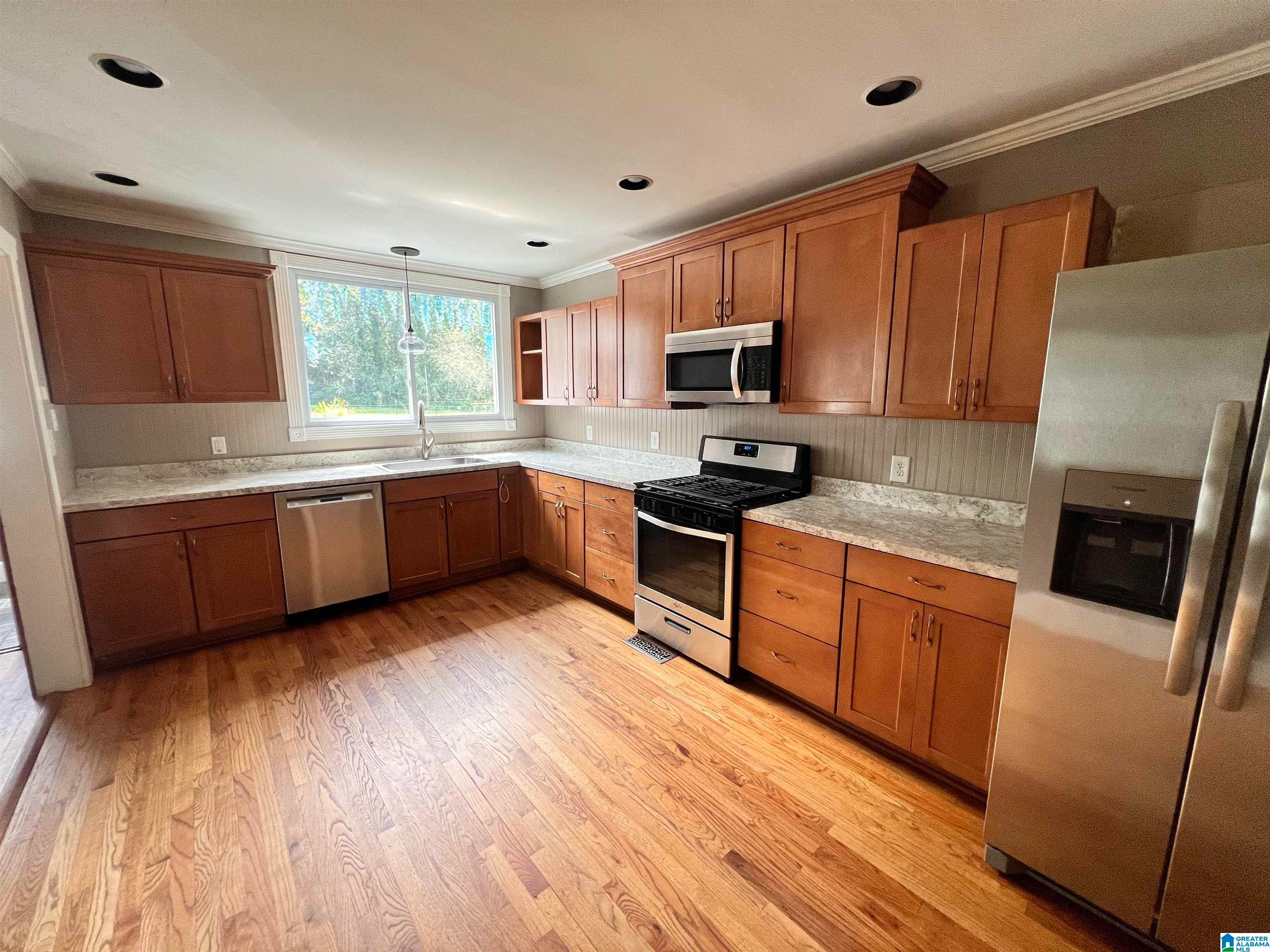 5501 Southfield Road South Pinson, AL 35126 - Photo 6 of 38 Gallery Image 6
