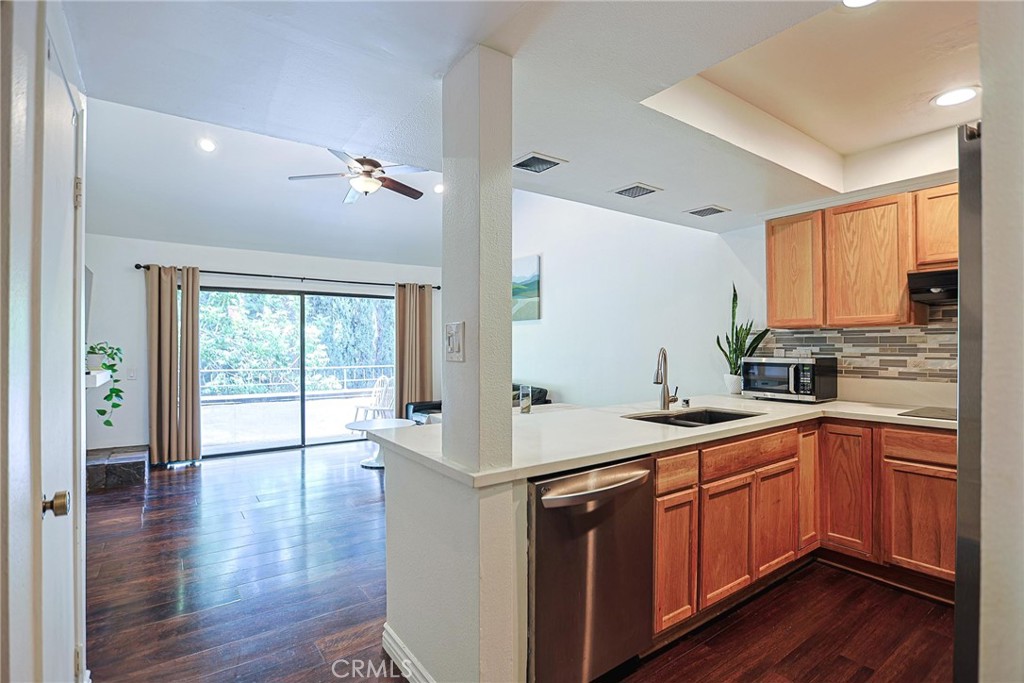 356 South Prospectors Road, Unit 83 Diamond Bar, CA 91765 - Photo 6 of 55