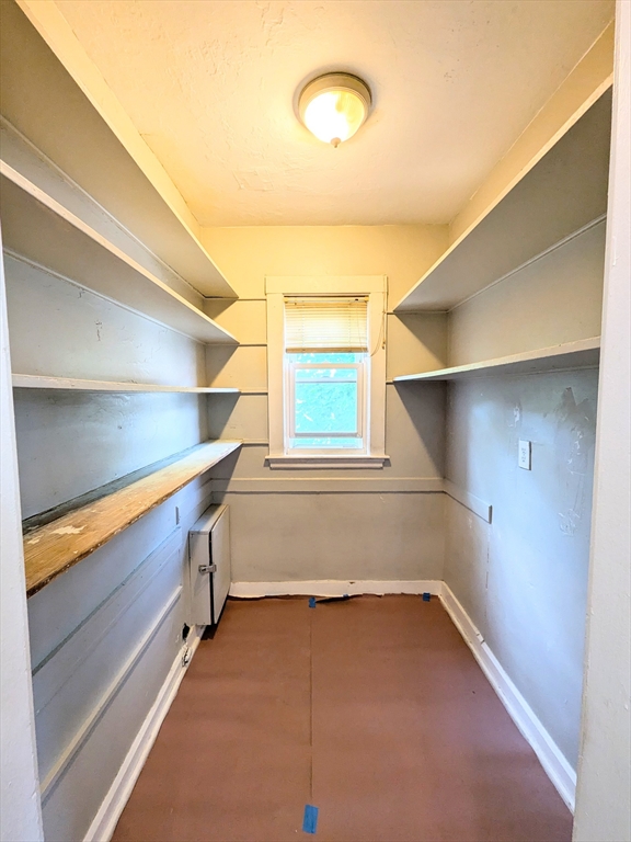 84 Bailey Street Boston, MA 02124 - Photo 9 of 11 a view of room and window