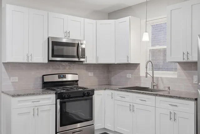 $499,000 | 2118 South 59th Avenue, Cicero, IL 60804