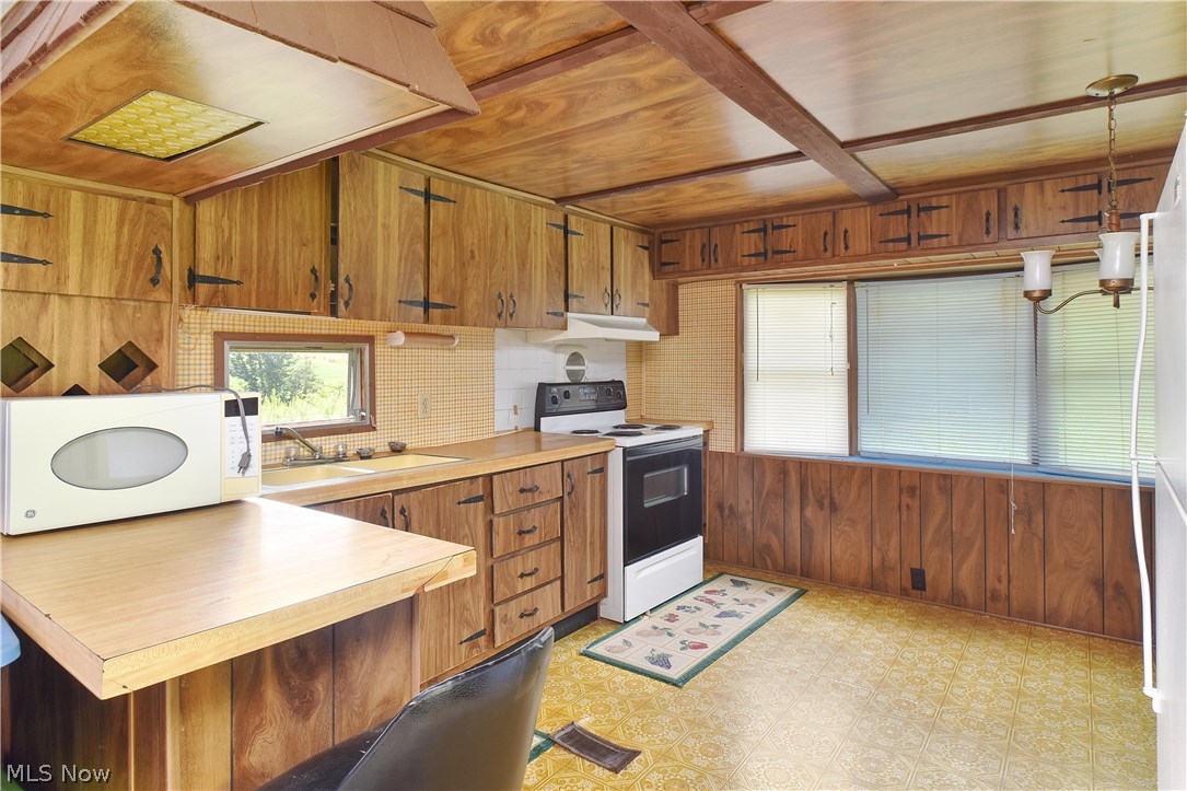 32191 Willard Road Hanoverton, OH 44423 - Photo 21 of 32 Gallery Image 21