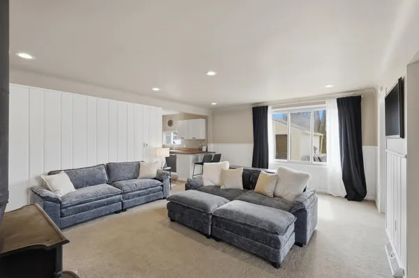 $435,000 | 1700 South Hughes Road, Brighton, MI 48114