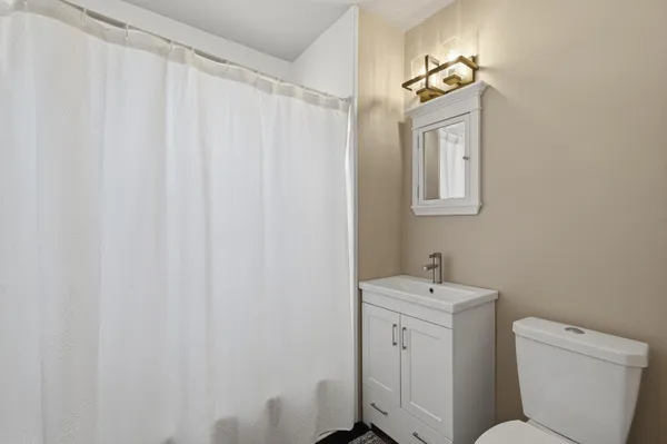 $435,000 | 1700 South Hughes Road, Brighton, MI 48114