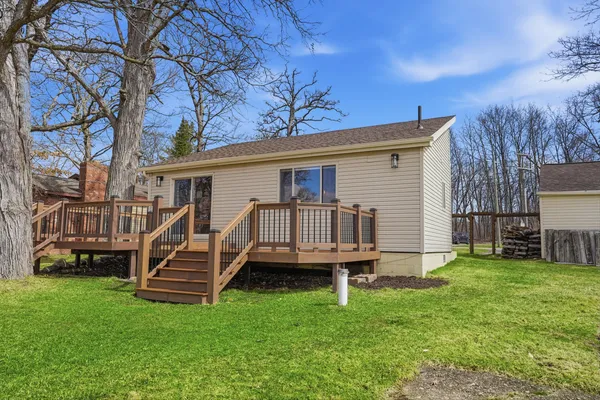 $435,000 | 1700 South Hughes Road, Brighton, MI 48114