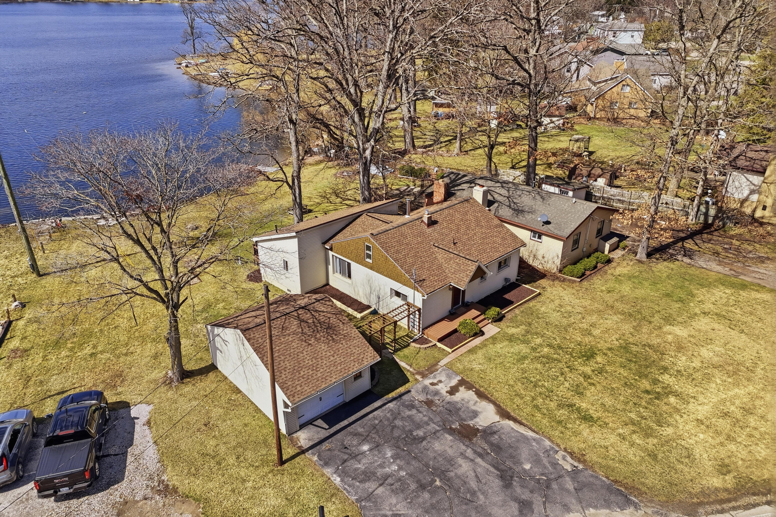 1700 South Hughes Road Brighton, MI 48114 - Photo 40 of 46 1700 s hughes rd-39