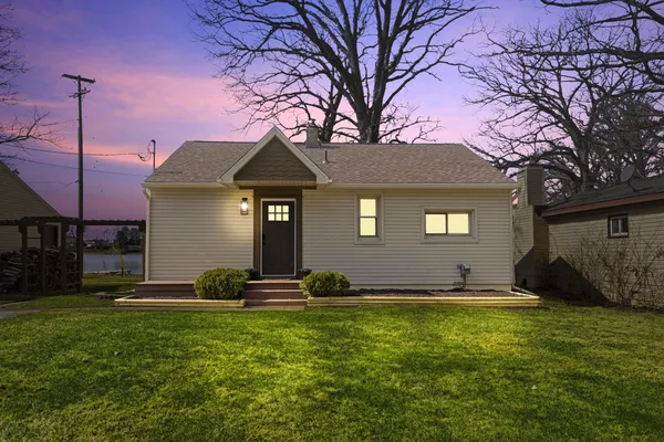 $435,000 | 1700 South Hughes Road, Brighton, MI 48114