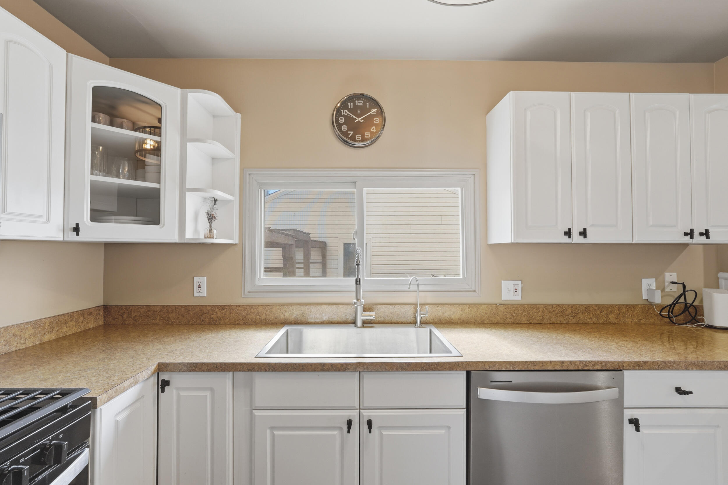 1700 South Hughes Road Brighton, MI 48114 - Photo 7 of 46 1700 s hughes rd-13