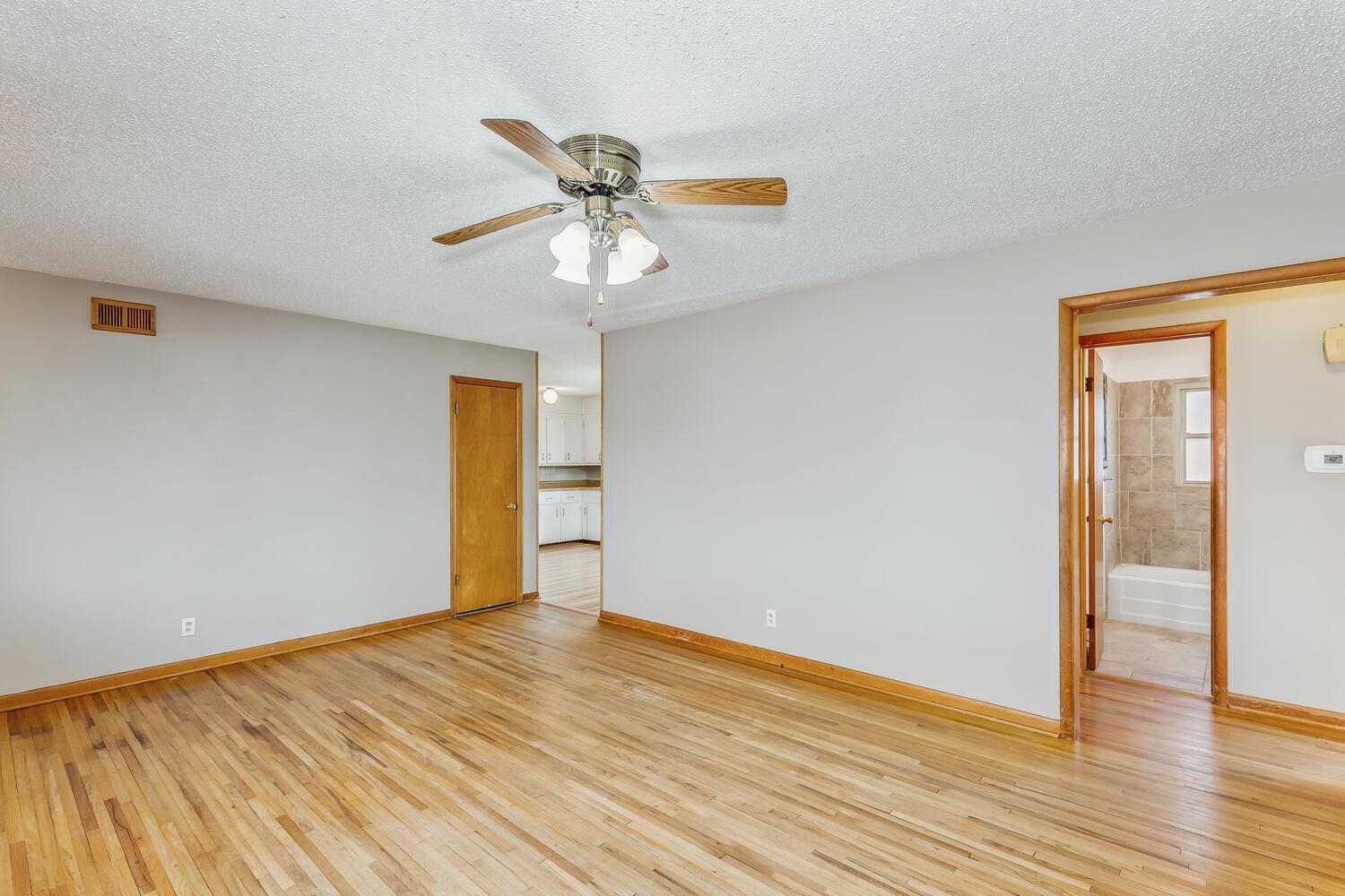 1928 North Kessler Street Wichita, KS 67203 - Photo 5 of 16