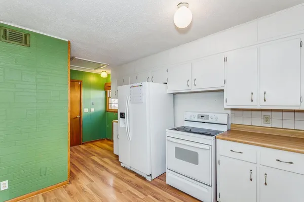 $165,000 | 1928 North Kessler Street, Wichita, KS 67203