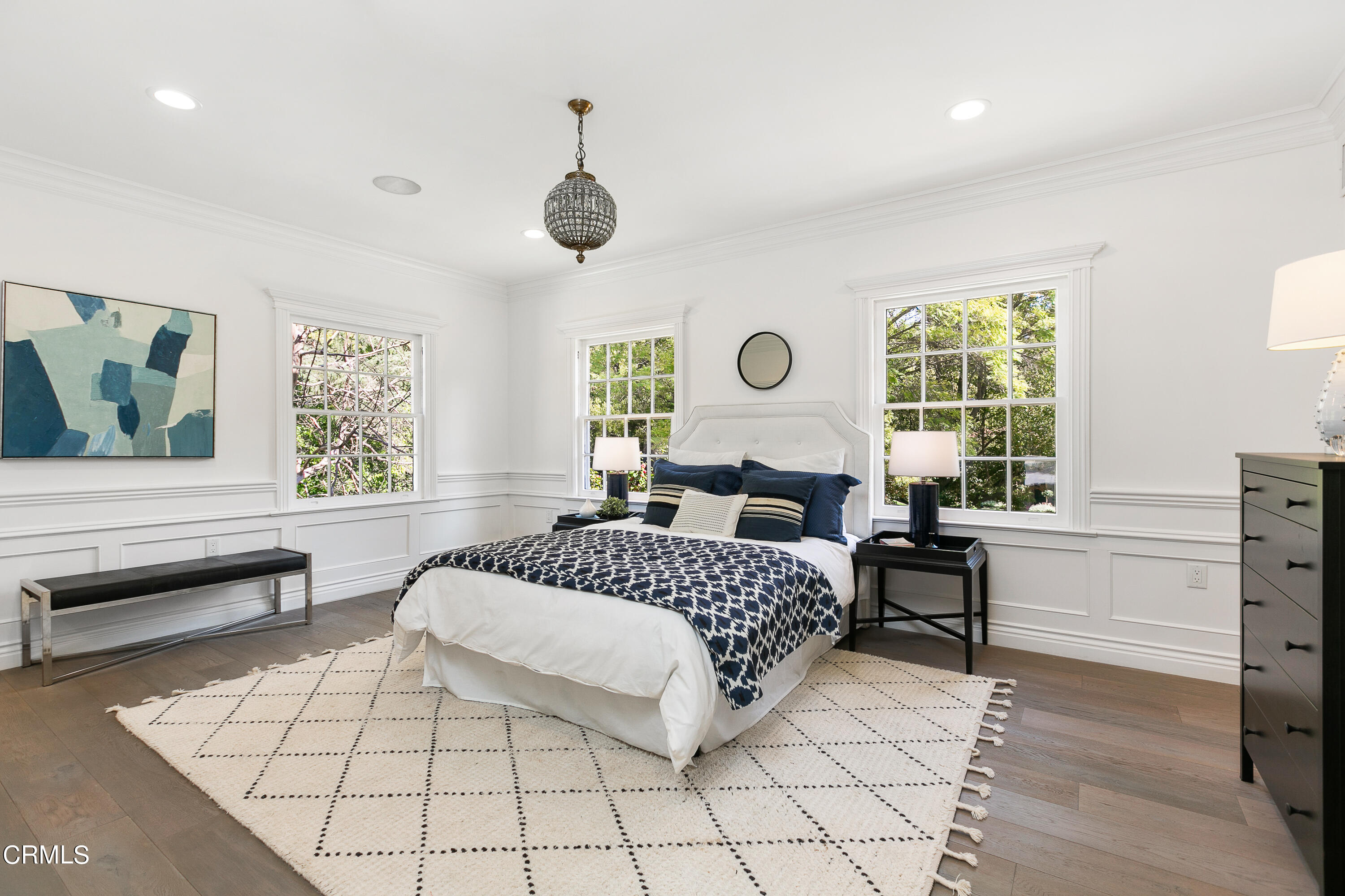 445 Prospect Square Pasadena, CA 91103 - Photo 26 of 55 a bedroom with a bed and a window