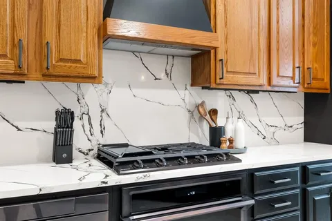 $535,000 | 4210 Edgeview Court, Grand Prairie, TX 75052